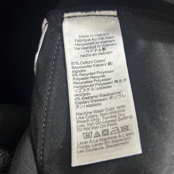 NEW J. Crew Women's Black Slim Classic Mid-Rise Super-Stretch Jeans Size 37 - Picture 8 of 10